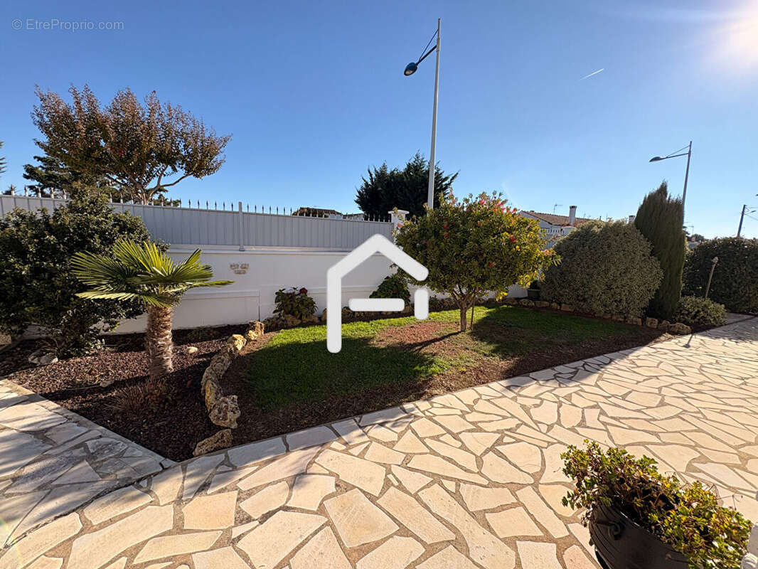 Maison à L&#039;AIGUILLON-SUR-MER