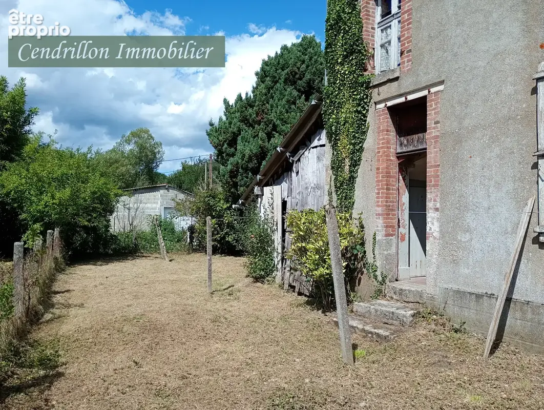 Maison mitoyenne de 118 m2 comprenant 3 chambres, avec un terrain total de 631 m2. - photo 12