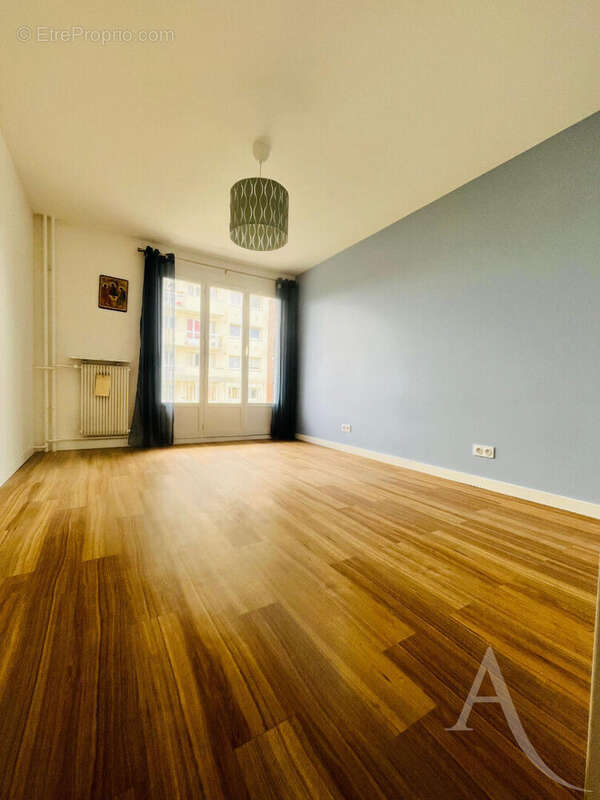 Appartement Montreuil 4 pièce(s) 81.86 m2 - photo 7