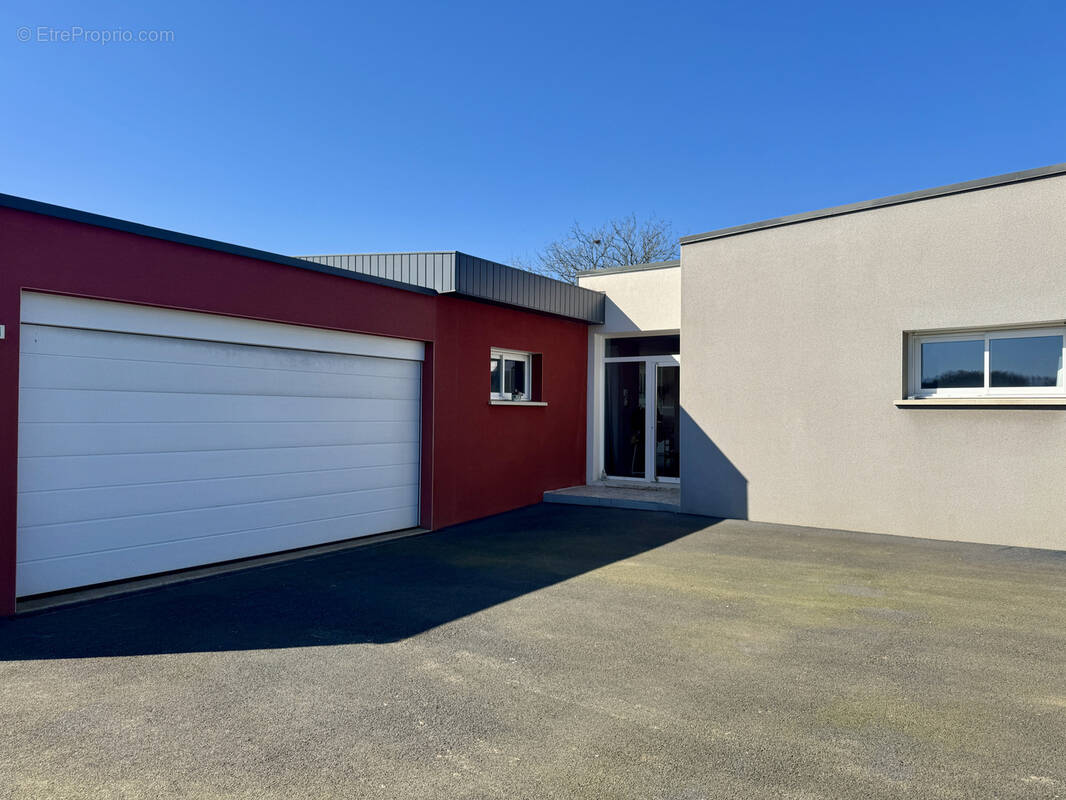 Maison à SAINTE-FEREOLE