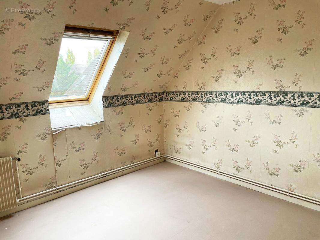 Maison à CHALETTE-SUR-LOING