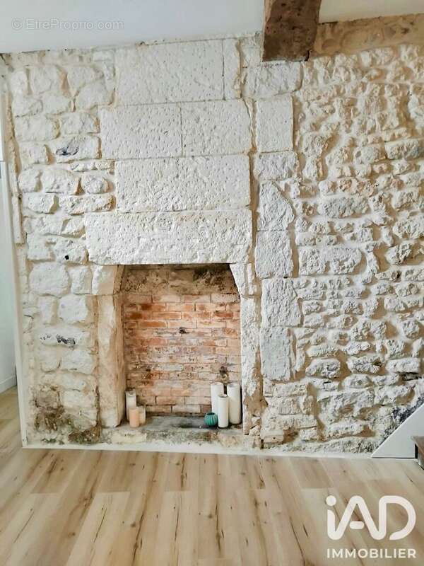Maison 100 m² à Saintes  - photo 7