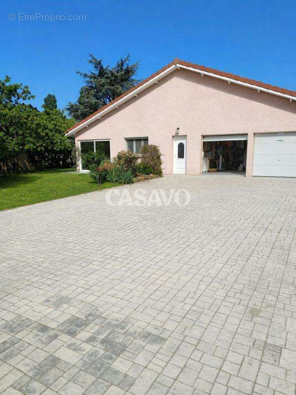 Vente Maison 4 pièces de 121m² - 38230 Tignieu-Jameyzieu - photo 10