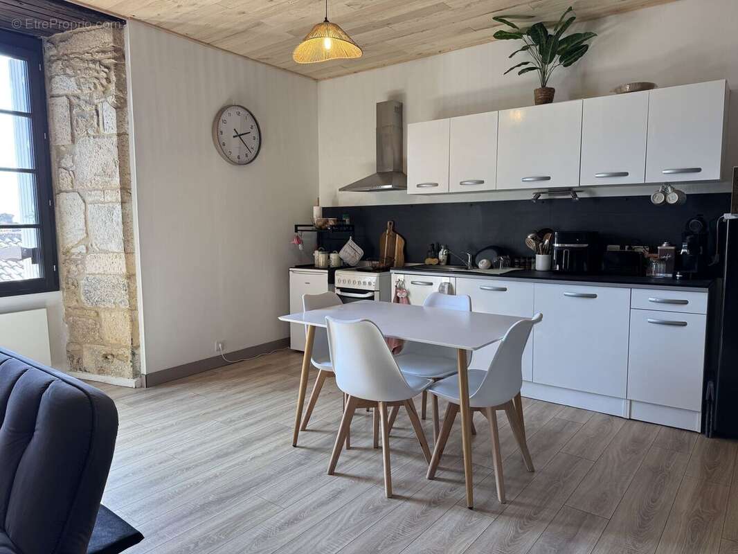 IMG1960 - Maison à SAINT-CYPRIEN