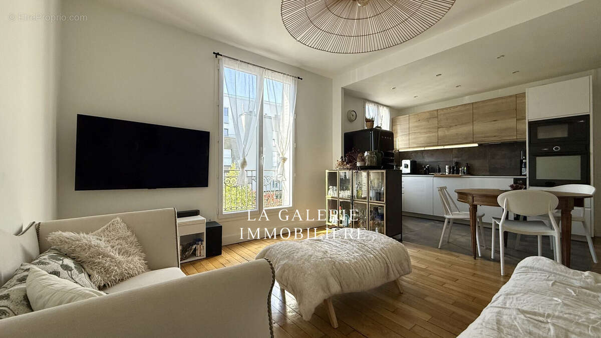 Appartement à NANTERRE