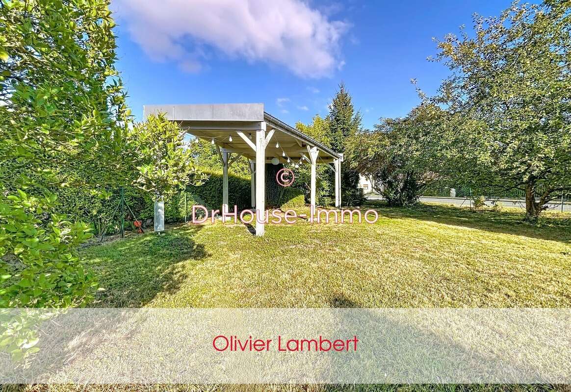 Maison à VERS-SUR-SELLES