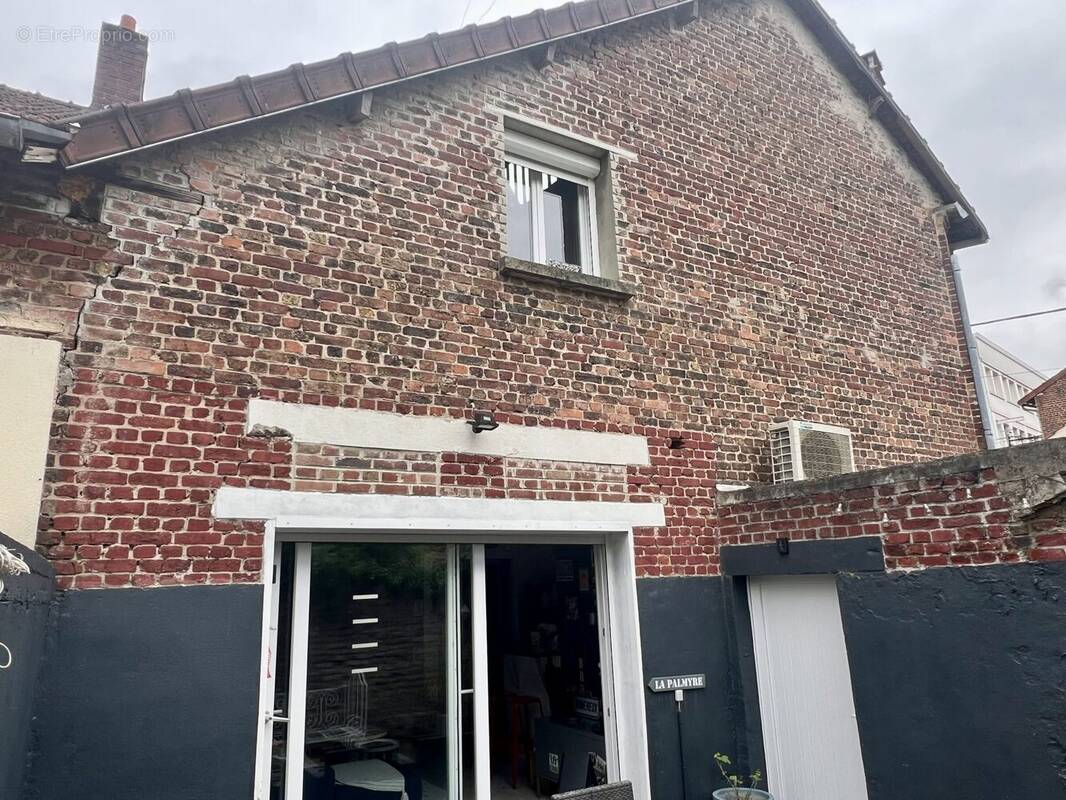Maison à CHAUNY