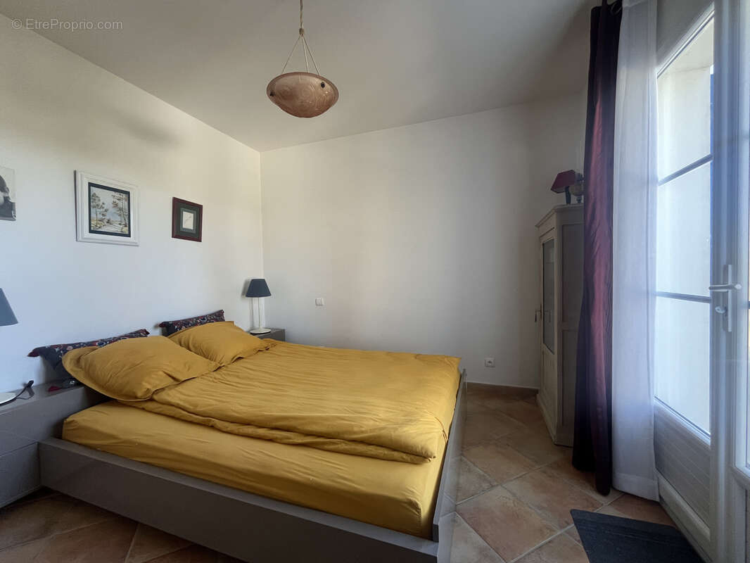 Maison à MESCHERS-SUR-GIRONDE