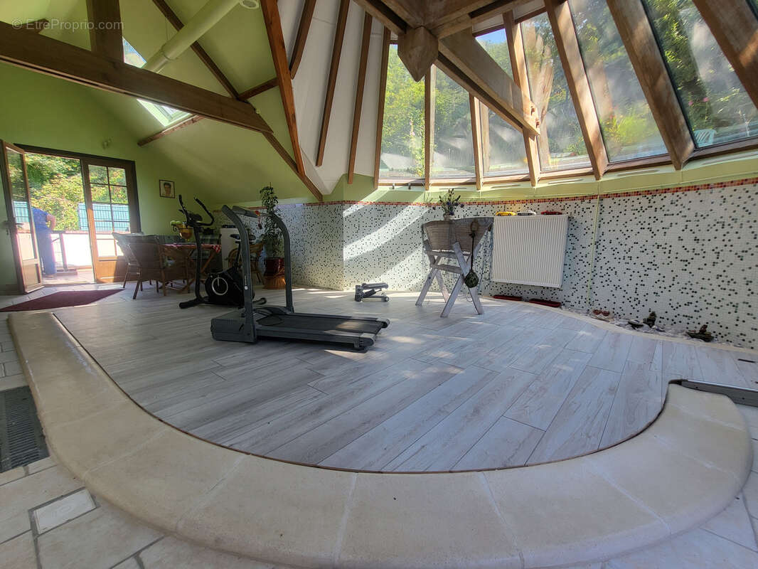 Propriété avec garage,  jardin et piscine à vendre à Yport 76111 - photo 24