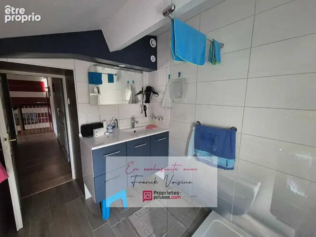 A VENDRE en Exclusivité à Saint Paul en Pareds, maison de 127 m2 avec 3 chambres et plusieurs dépendances sur plusieurs parcelle - photo 9