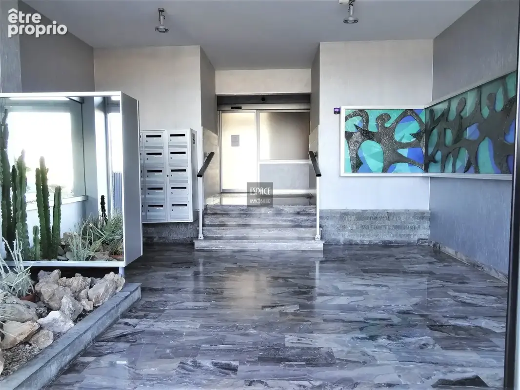 Front de mer: Grand Studio - cave - parking en option - photo 14