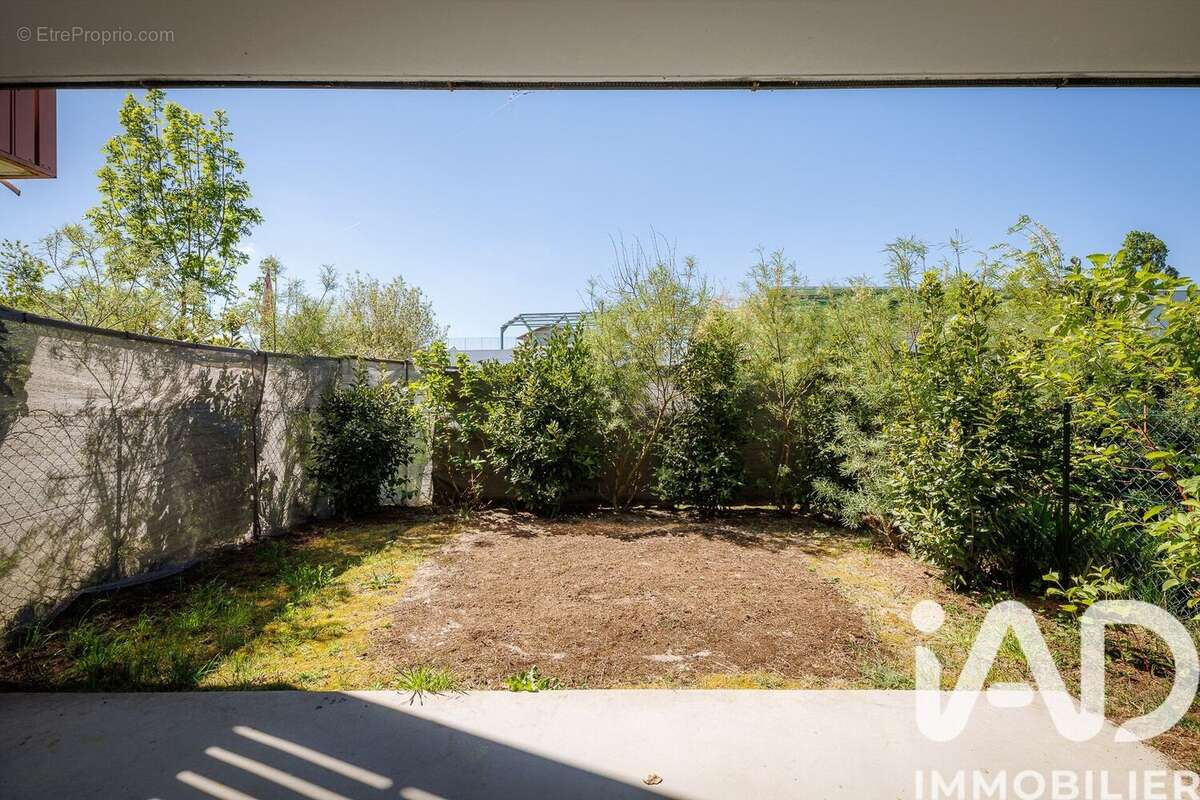 Photo 6 - Appartement à PAREMPUYRE