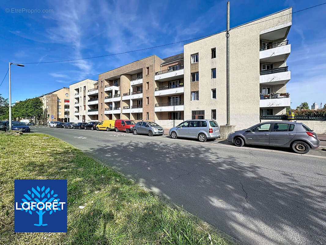 Appartement Evry-Courcouronnes 2 pièces 53.03m² + Box - photo 14