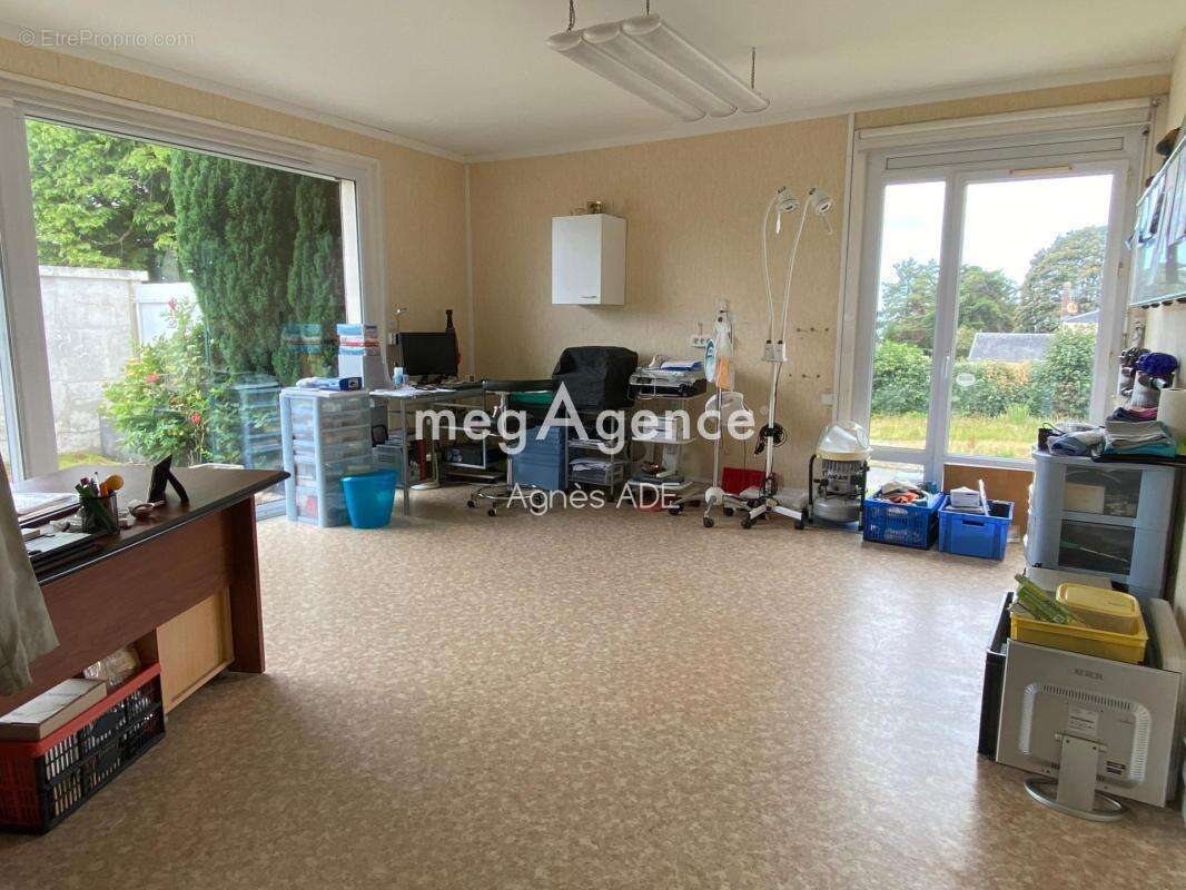 Maison d'habitation et/ou usage professionnel - photo 3