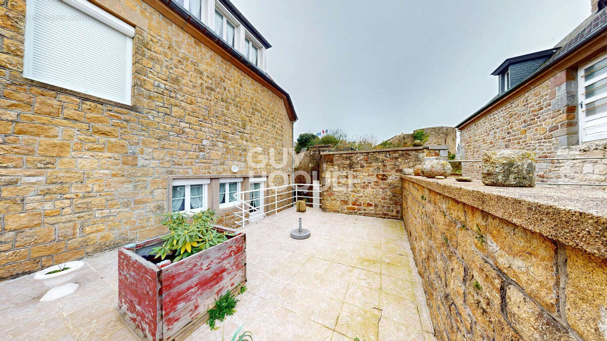 Maison familiale 130 m² - Centre Avranches - photo 10