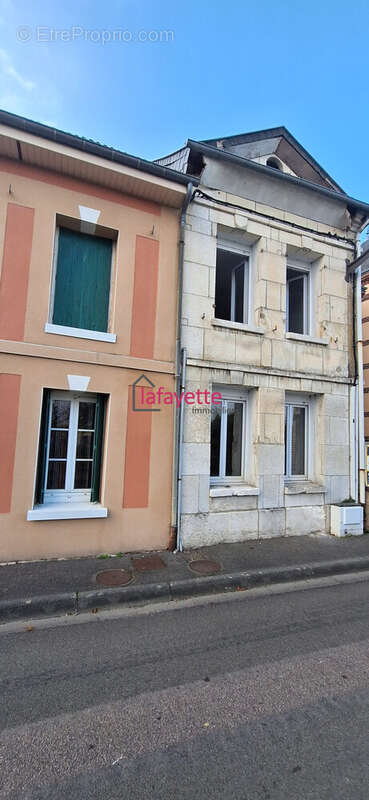 Maison à VILLEQUIER