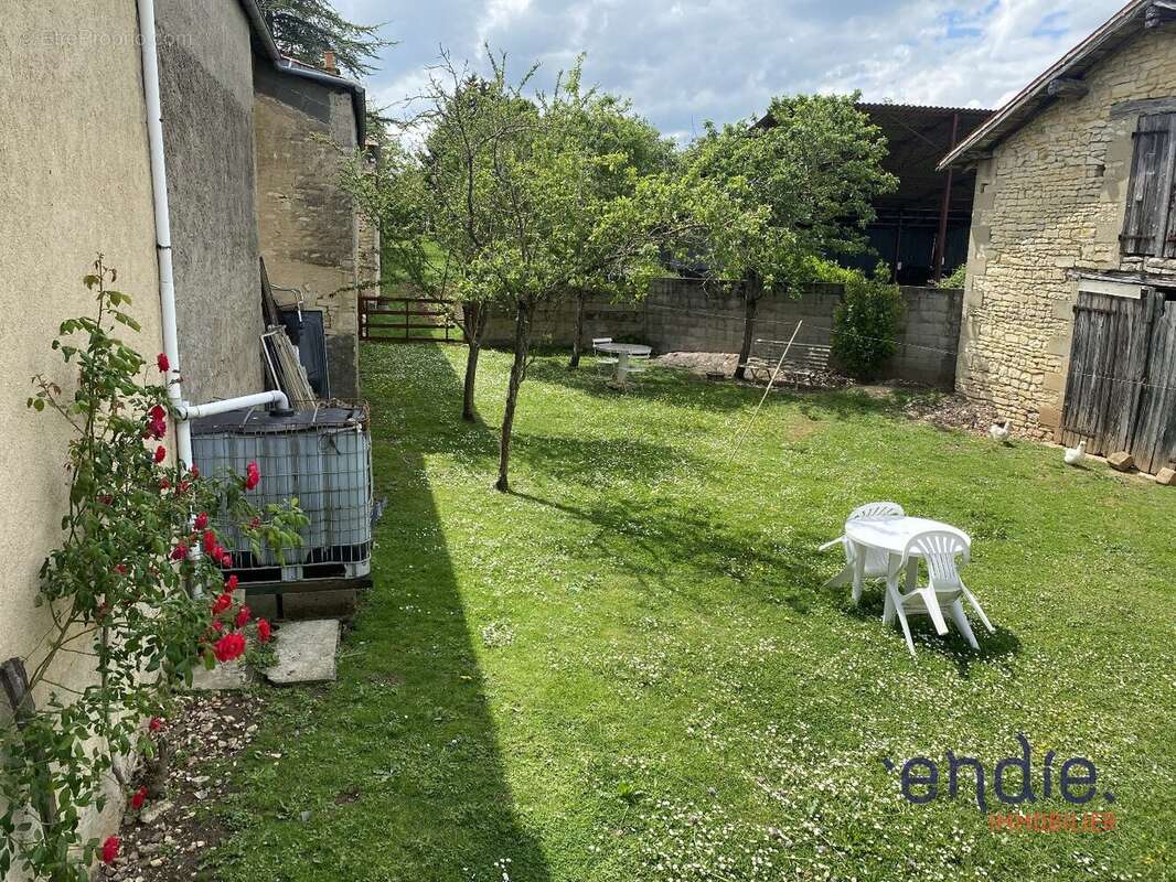 Maison  proche des commerces a champigny - photo 5