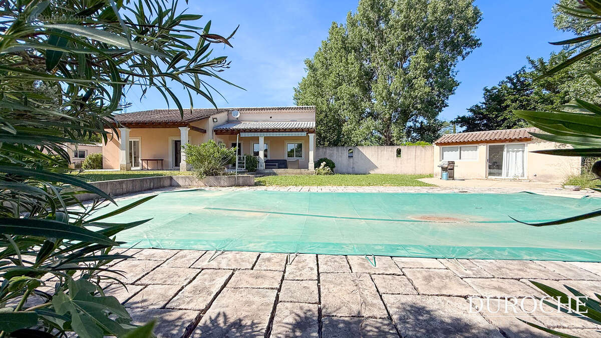 Maison à PIOLENC