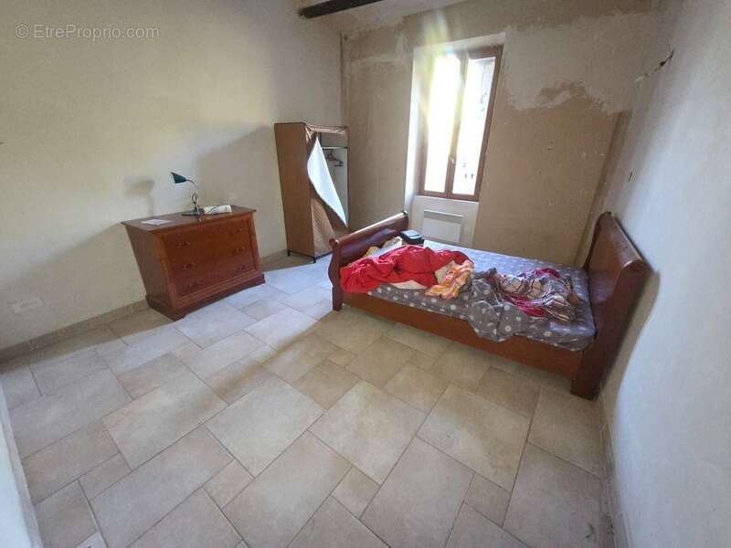 Maison à SAINT-FLORENT-SUR-AUZONNET
