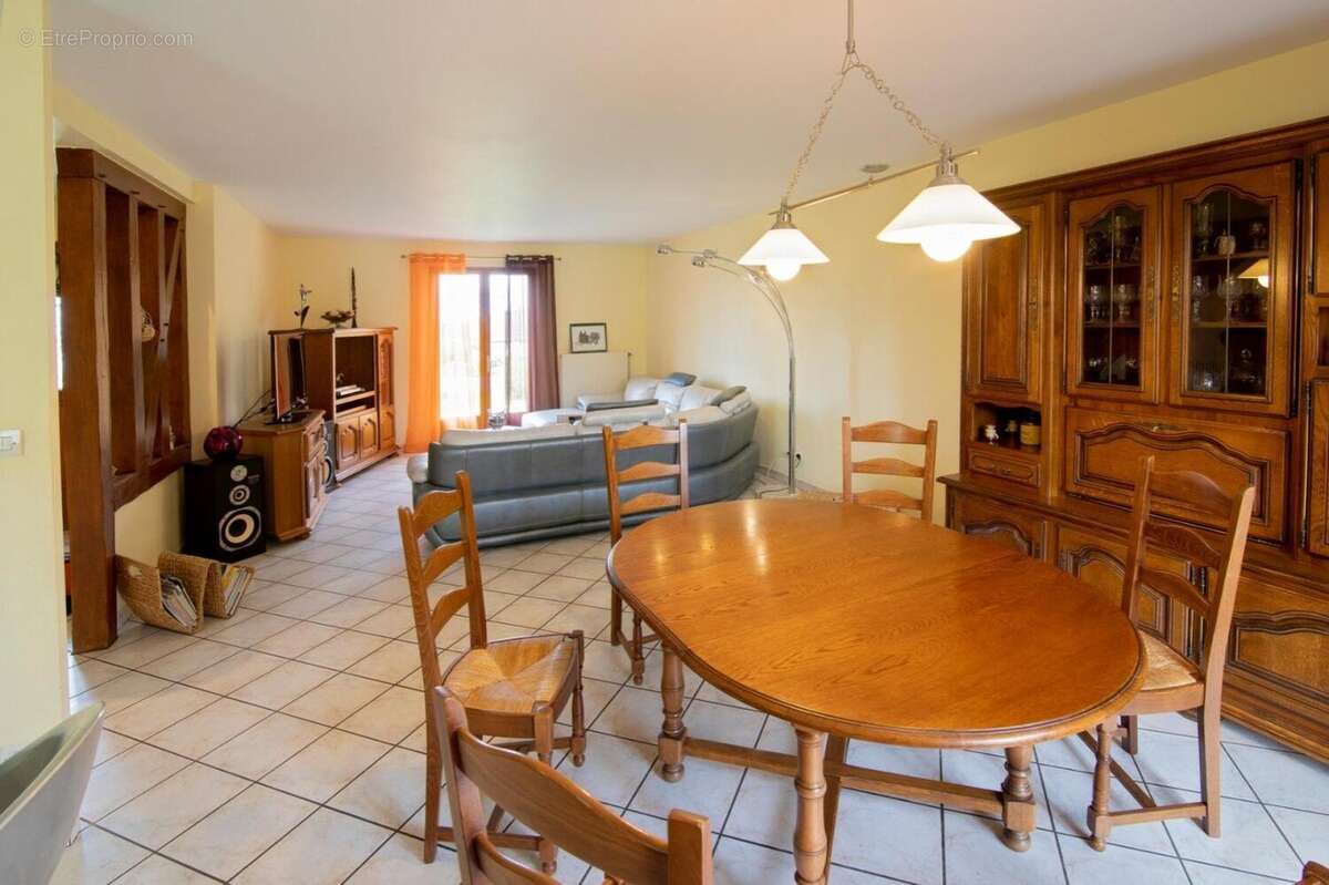 Photo 5 - Maison à CHATEAUMEILLANT