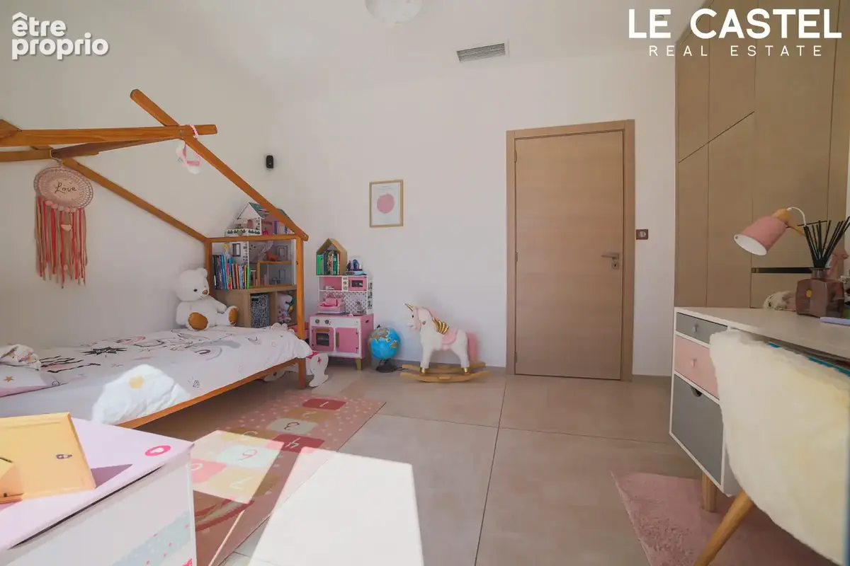 Maison 6 pièces 135 m² à vendre à Aubagne (13400) - photo 8