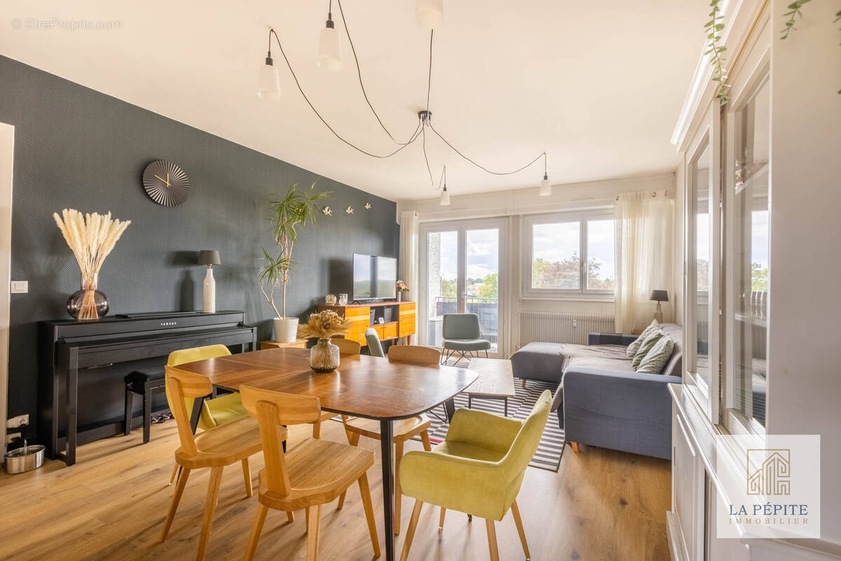 Appartement à VALENCIENNES