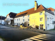 Appartement à PIERREFONTAINE-LES-VARANS