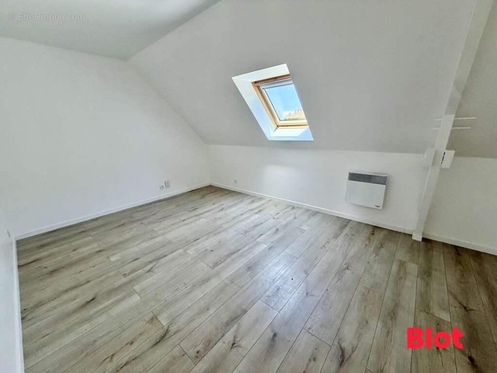 Maison à PLESSIX-BALISSON