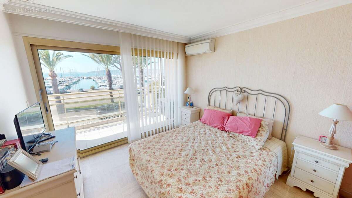 Appartement à SAINT-RAPHAEL