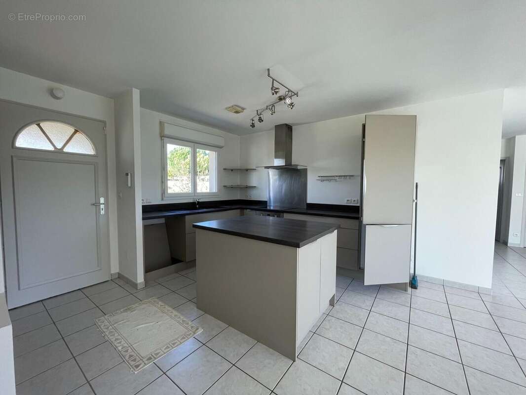 Photo 4 - Maison à SAINT-ANGEAU