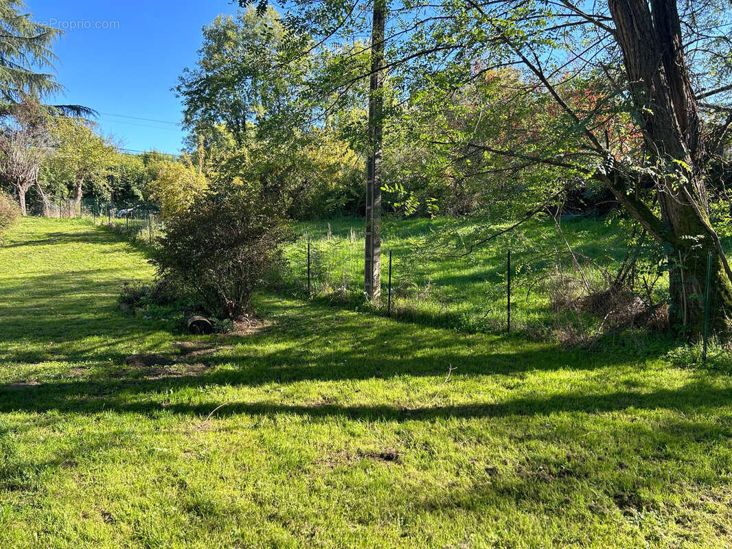 Maison à CHAMPCEVINEL