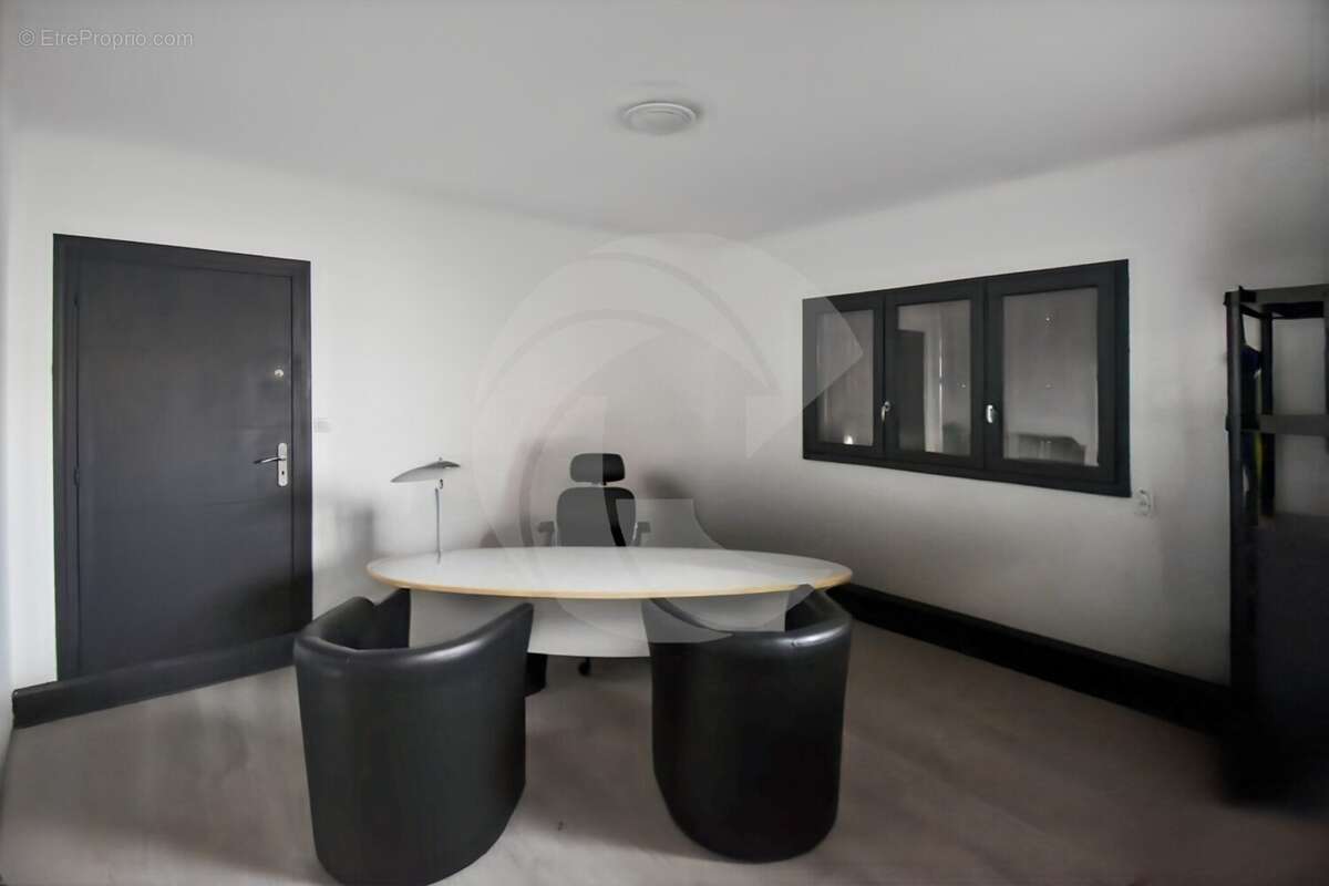 Commerce à SEPTFONDS