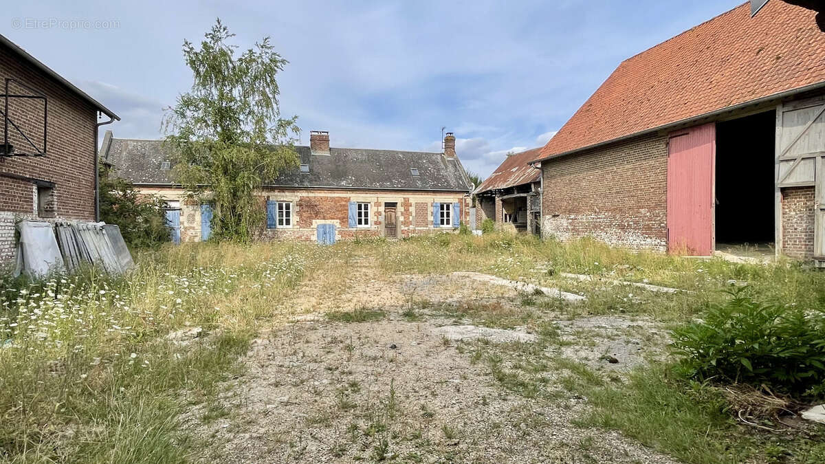 Ancien corps de ferme de caractère dont H.G Wells serait envieux - photo 3