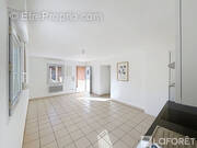 Appartement à COURTHEZON