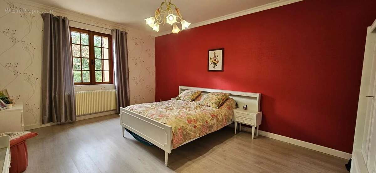 Maison à SAINT-PARDOUX-ISAAC