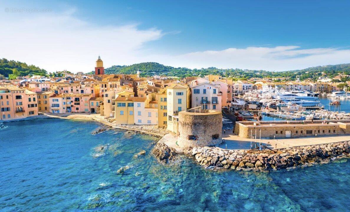 Appartement à SAINT-TROPEZ