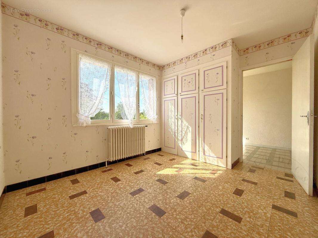 Maison à POLLIONNAY