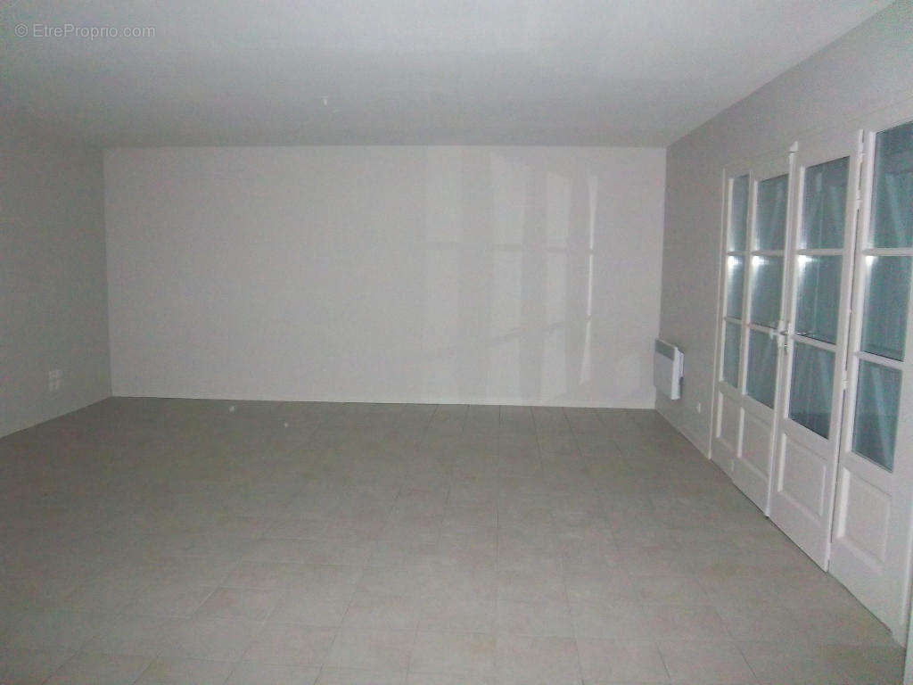 100_2473 - Appartement à OLORON-SAINTE-MARIE