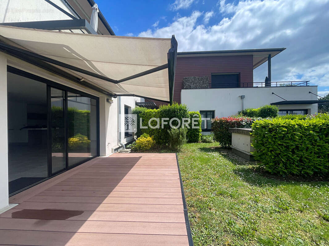 Appartement Santeny 3 pièce(s) 75 m2 - photo 17