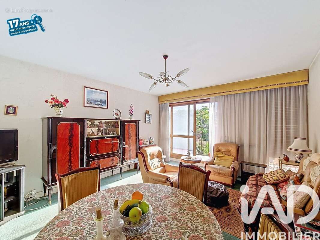 Photo 3 - Appartement à SAINT-DENIS