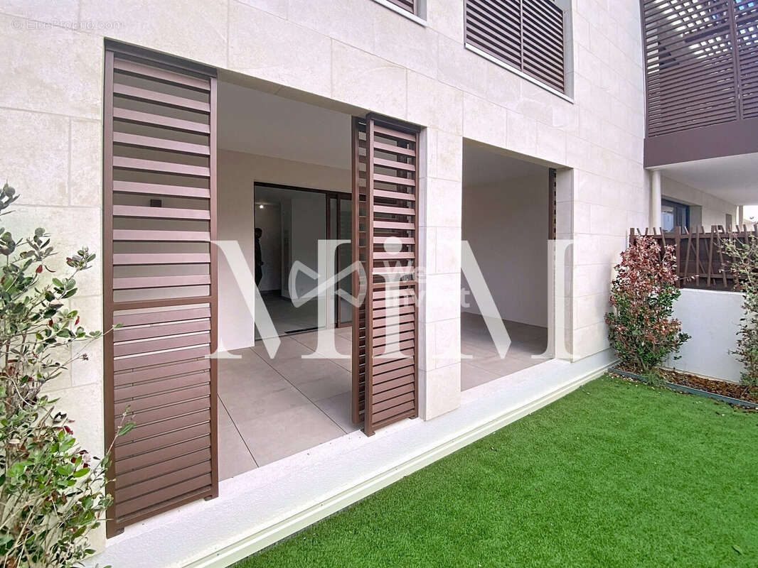 Appartement à CASTRIES