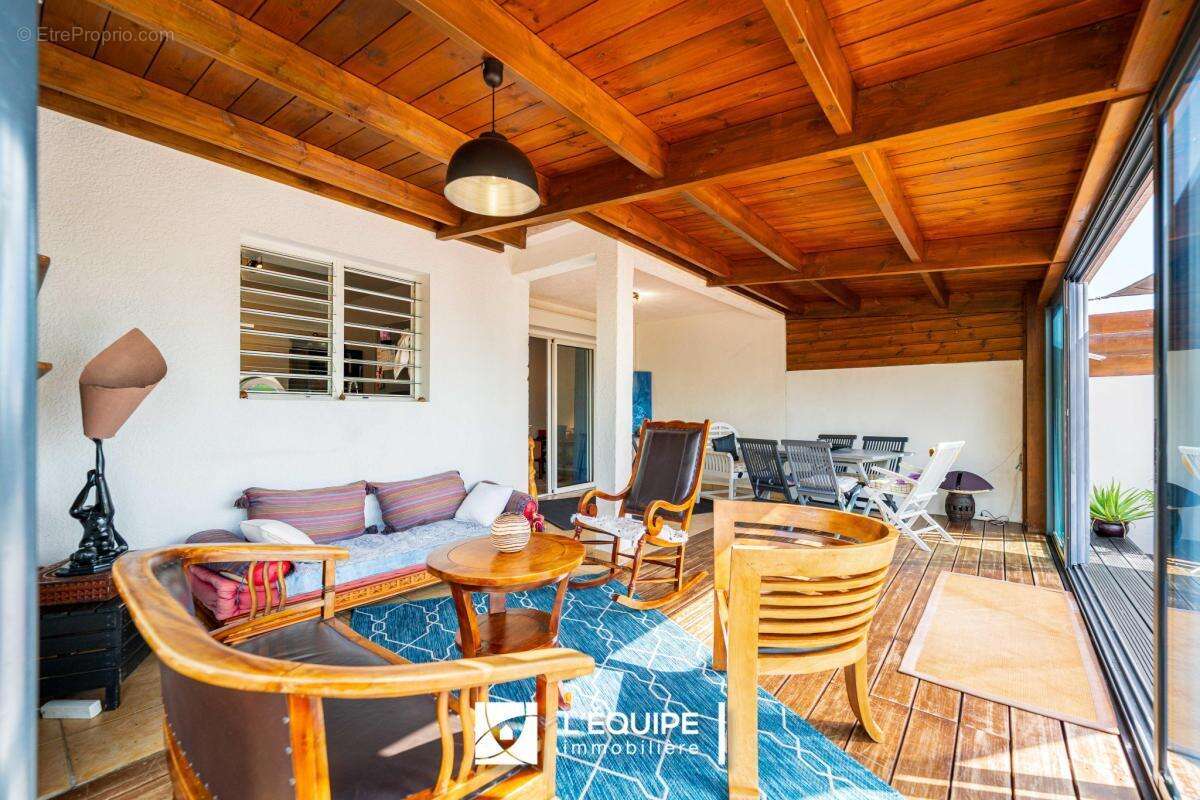 Maison à SAINT-DENIS