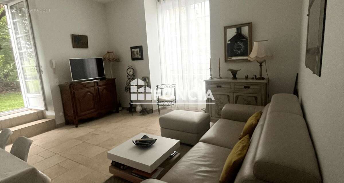 Appartement à VARCES-ALLIERES-ET-RISSET