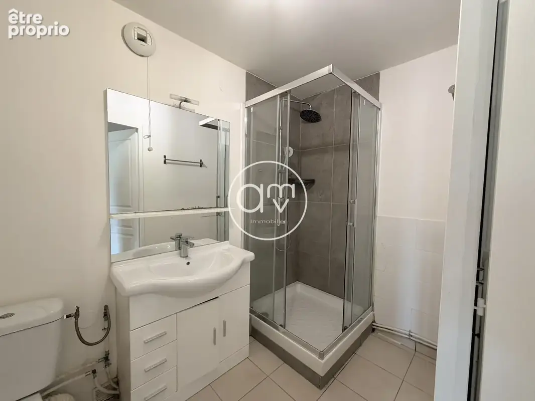 Appartement T1 BIS avec vue dégagée - extérieur et parking - photo 9