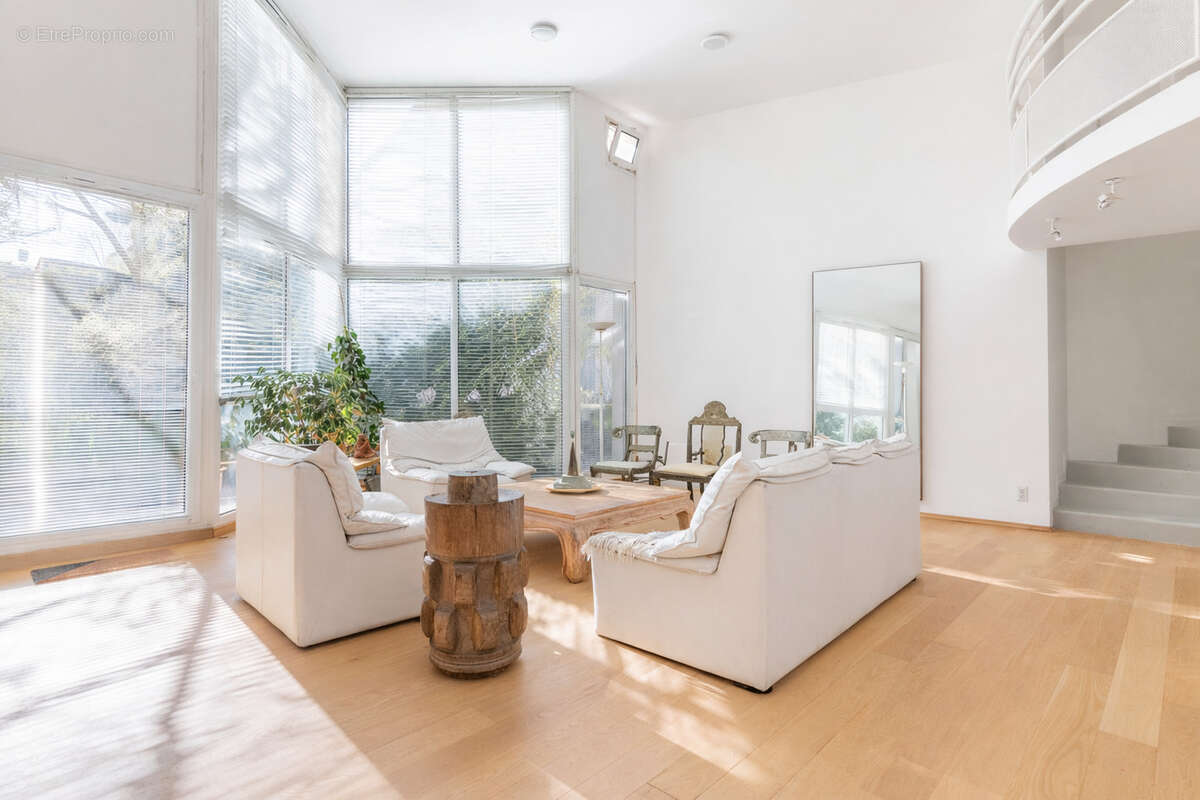 Appartement à VERRIERES-LE-BUISSON