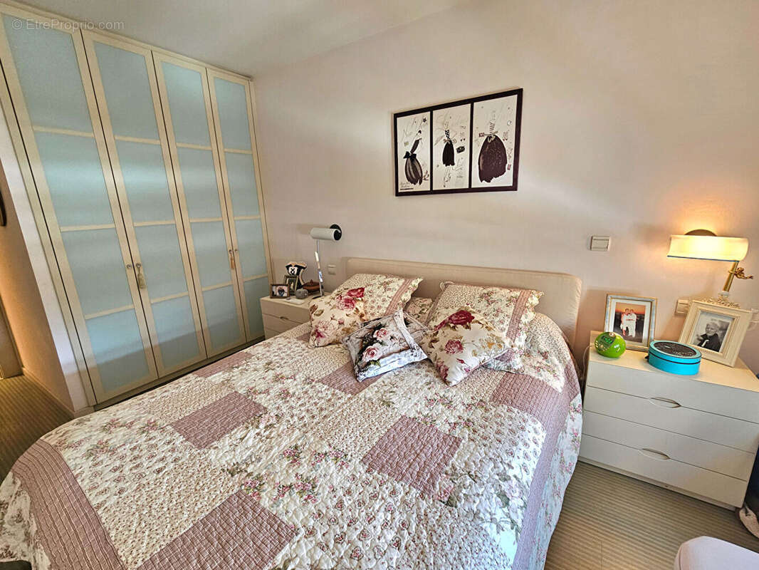 Appartement à MANDELIEU-LA-NAPOULE