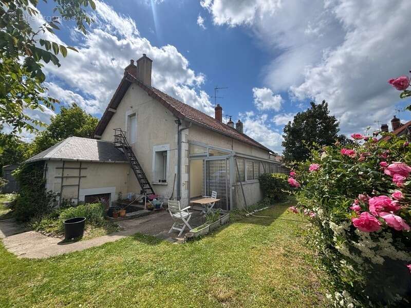 Dpt Cher (18), à vendre BEFFES maison P5 avec piscine - photo 5