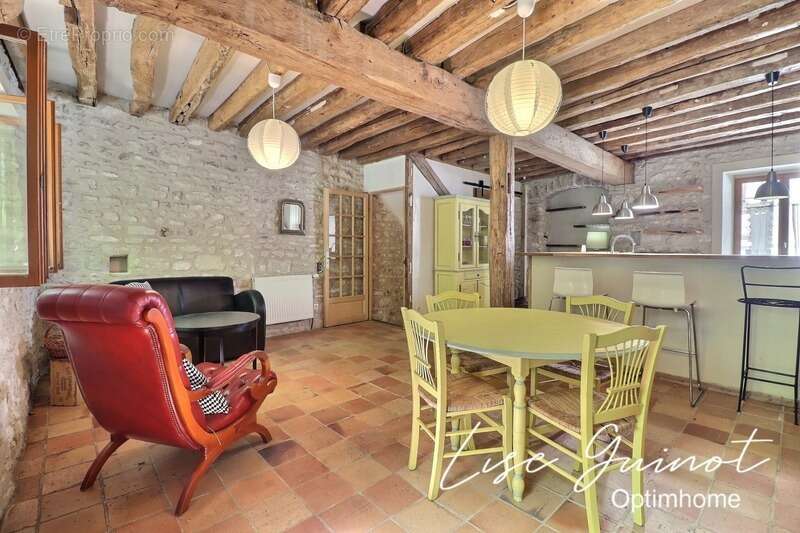Maison à MAULE