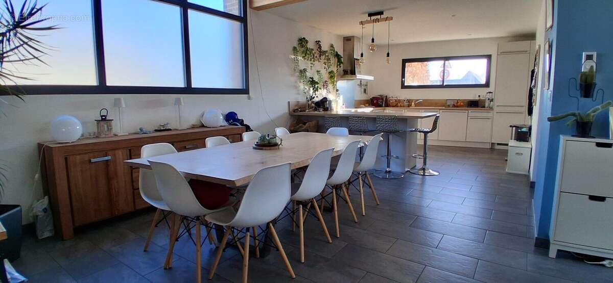 Maison à LE VAUDREUIL