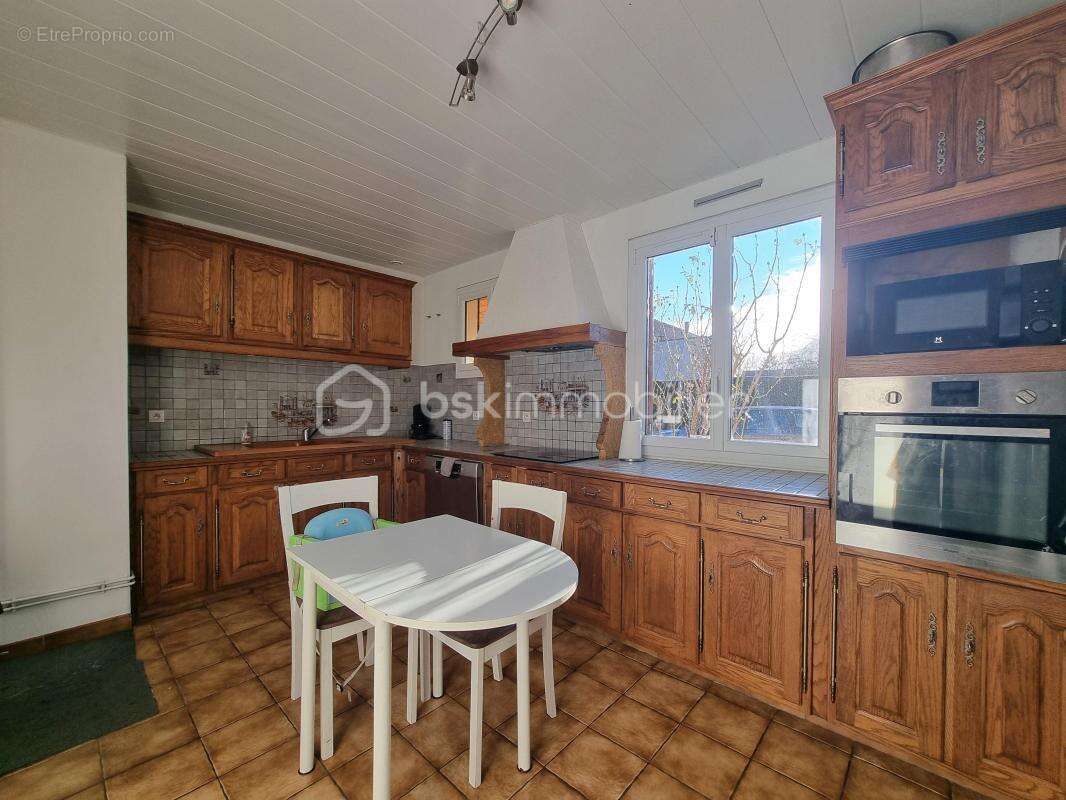 Maison à CHAUMES-EN-BRIE